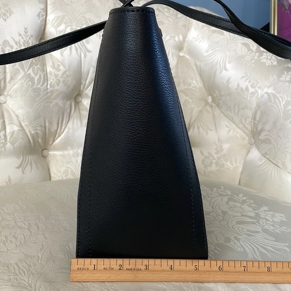Brand New Michael Kors Genuine Leather Zippered Sylvia Tote Purse Black w/ Gold